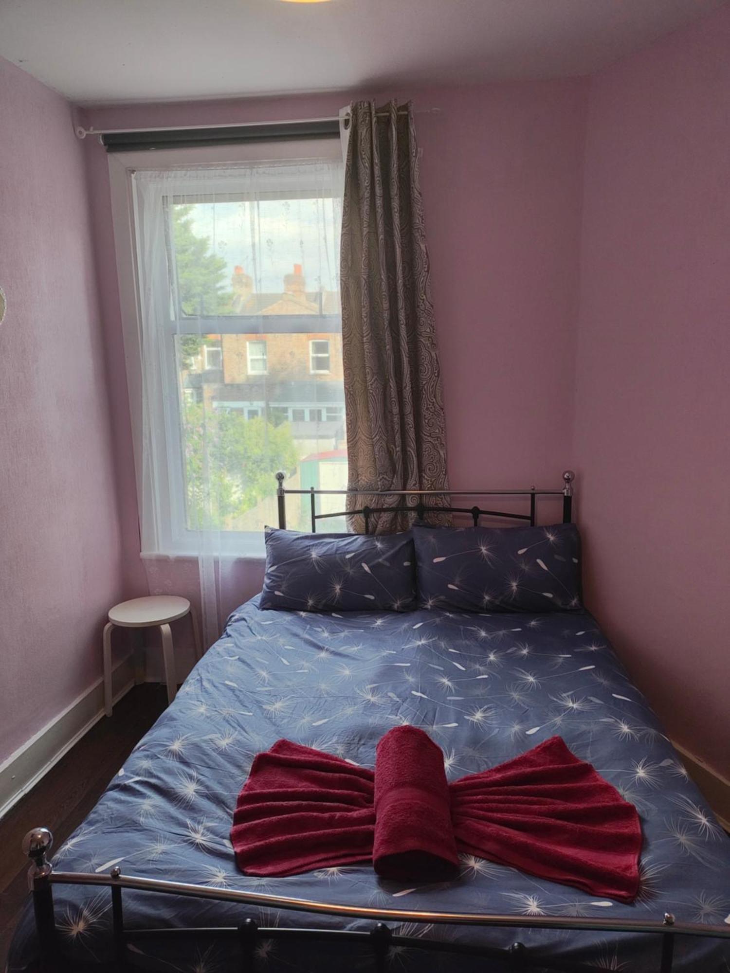 ホテル Charming Double Bed Retreat ロンドン エクステリア 写真